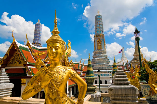 Salida grupal en noviembre  a Vietnam , Camboya, Malasia  y Singapur